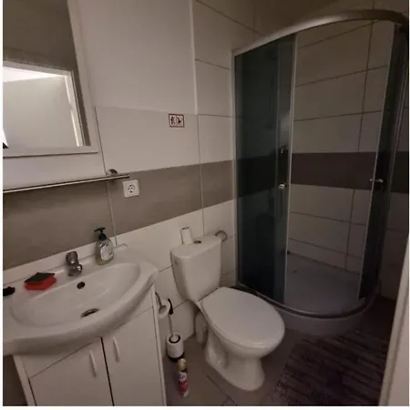 Monteur- Und Messezimmer Jelinski Arpke Lehrte Exterior foto